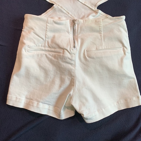 3x1 Aspro Romper - Picture 9 of 12